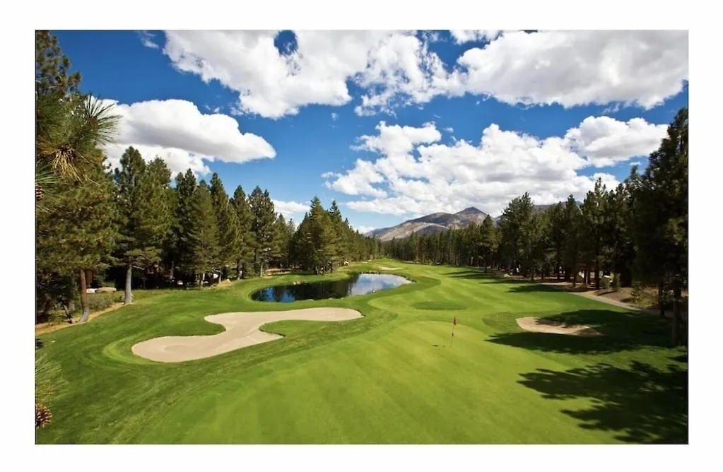 Cozy Condo Walking Distance To Village And Gondola W/ Pool/ Jacuzzi Sleeps 4. Mammoth Lakes United States